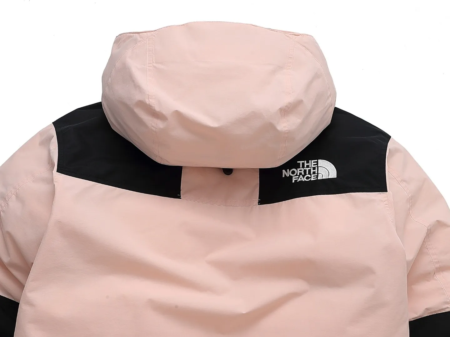 ：White Pink Black Green . sizi： 𝗧𝗵𝗲 𝗡𝗼𝗿𝘁𝗵 𝗙𝗮𝗰 1990 Same Style 1996 ： 1、 ISO 90（ISO 4） ！ 2、 ： 2L Gore-tex ， ， ， ， Breathable 。 3、 ： ， ， 。 。 4、 ： ZP。 ， ， 5、 ： YKK ， 10 ， 。 ， 6、 ， zp ， ！ GT 。 1996